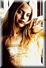 Mena Suvari nue